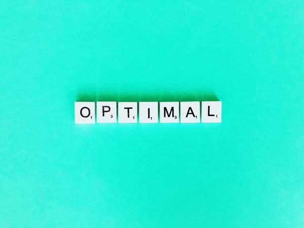 Quels sont les meilleurs réglages du logiciel OBS Studio pour le streaming en direct de contenu gaming en 4K?